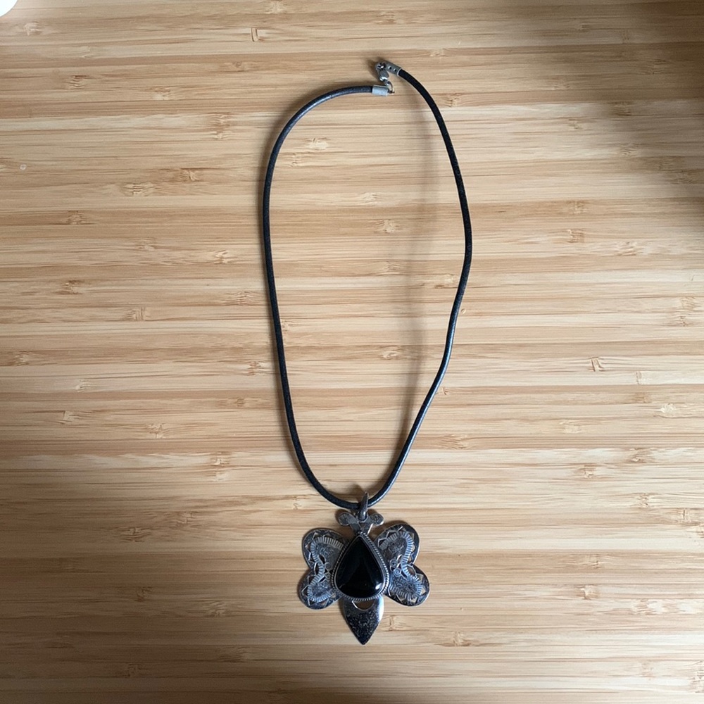 Ethnic choker 💐bundle and save💐